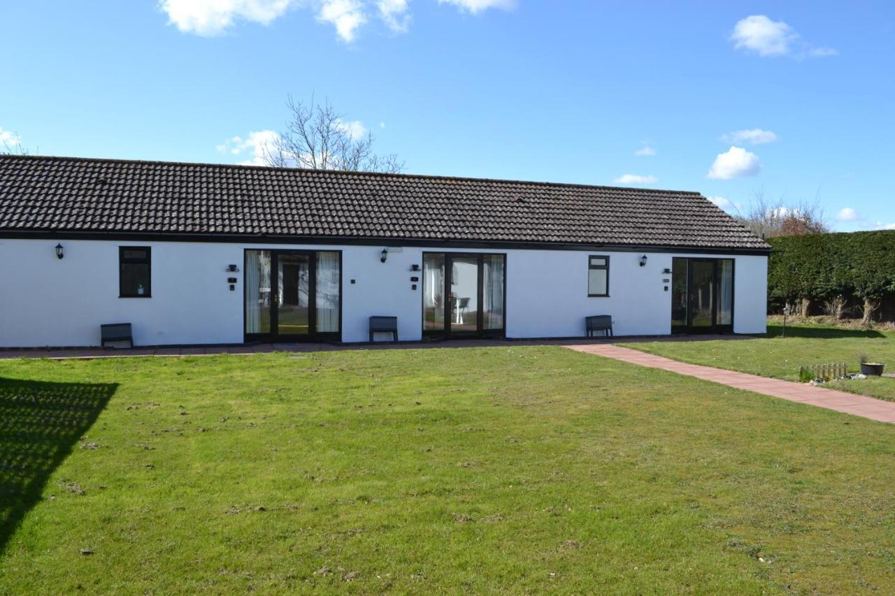 Number 6 - Lytton Tree Lodge, Reydon, Southwold Exterior photo