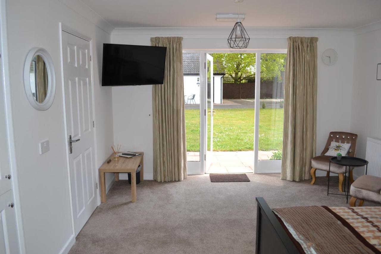 Number 6 - Lytton Tree Lodge, Reydon, Southwold Exterior photo