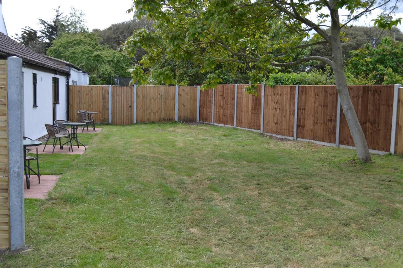 Number 6 - Lytton Tree Lodge, Reydon, Southwold Exterior photo